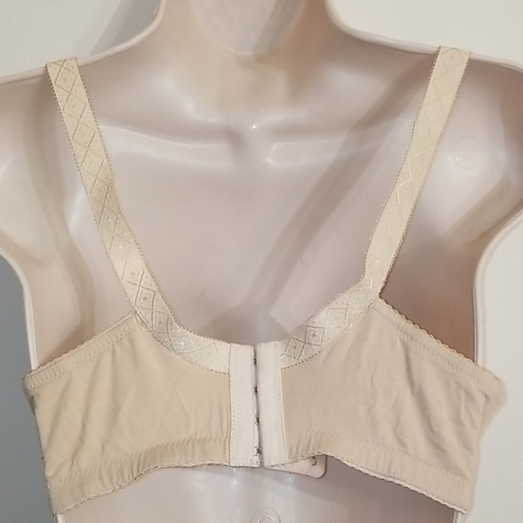 Made in china nude lace front push up women's bra - Picture 13 of 16